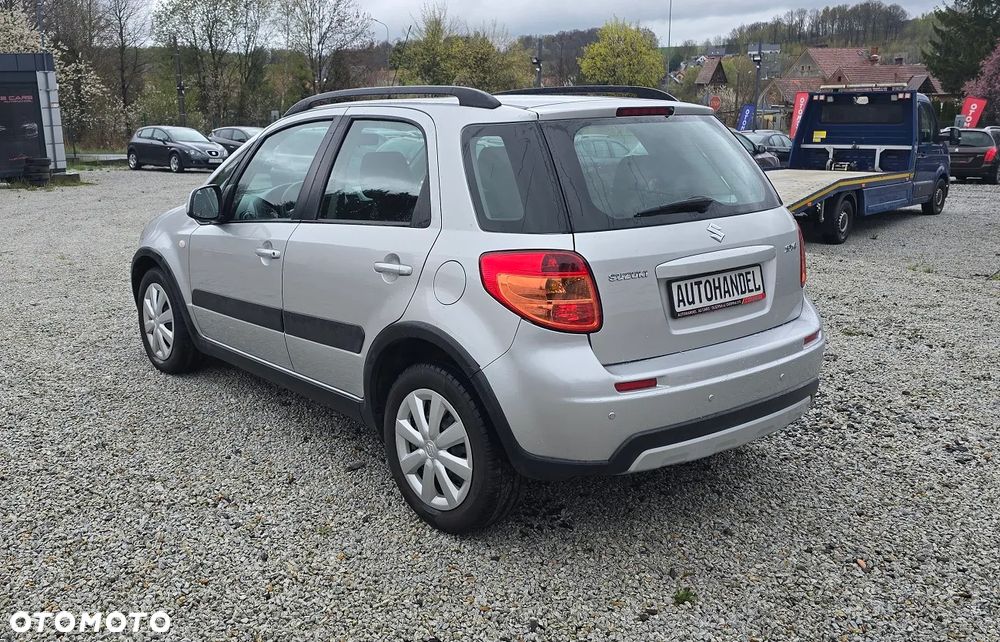 Suzuki SX4 1.6 Comfort - 5