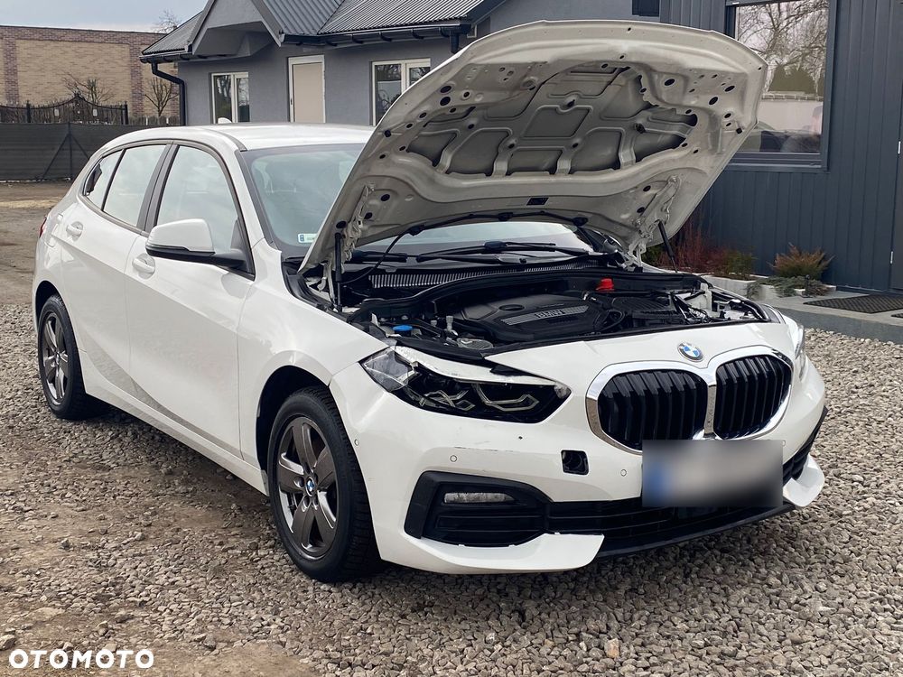 BMW Seria 1 118i - 11