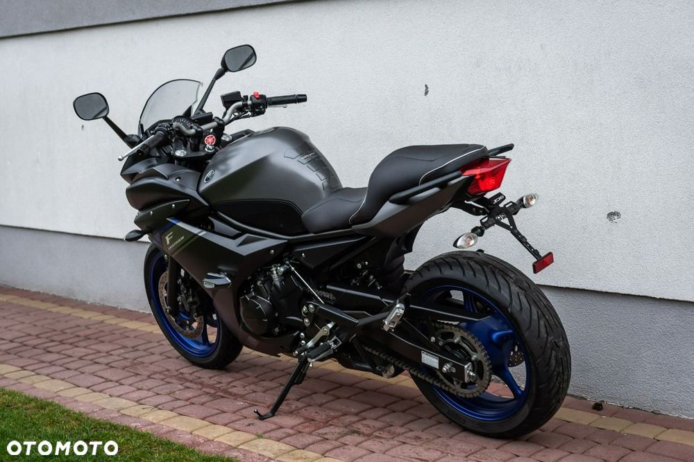 Yamaha XJ - 8