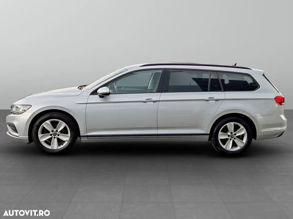 Volkswagen Passat - 2