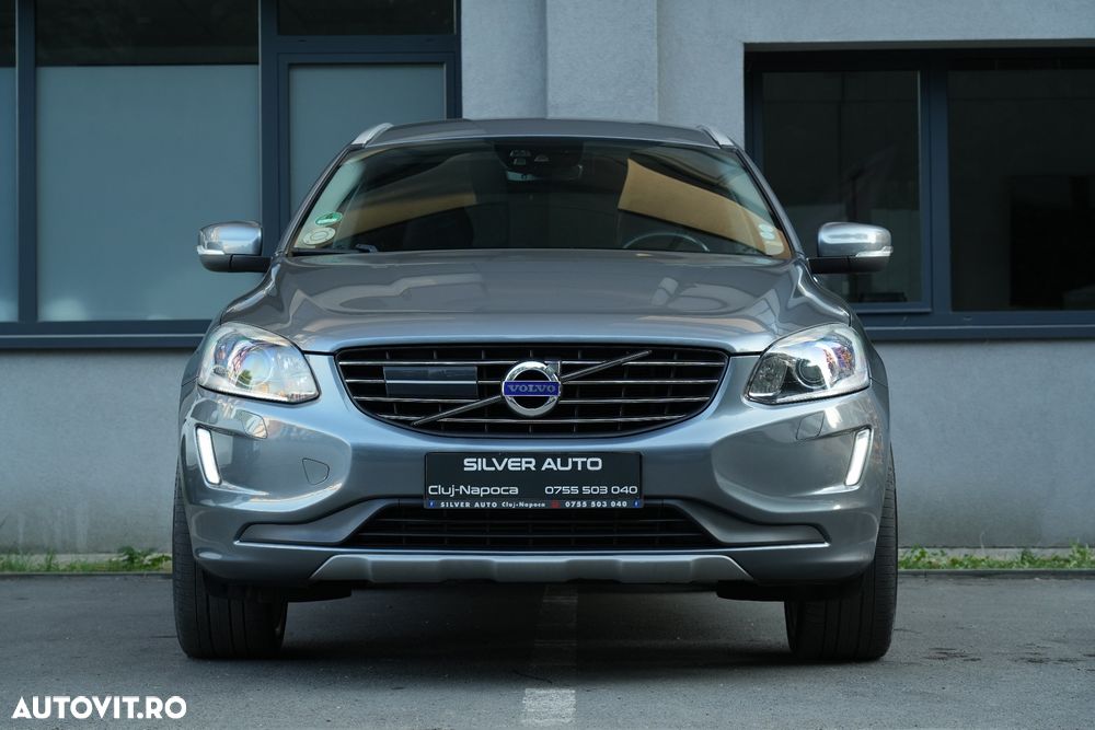 Volvo XC 60 D4 Geartronic Summum - 24