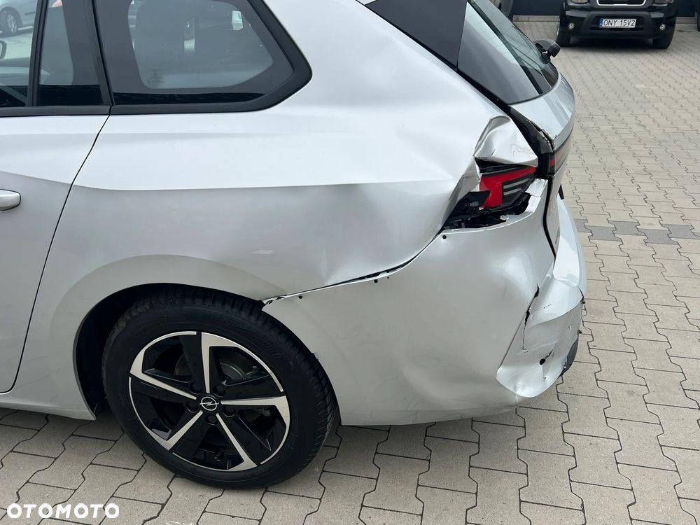 Opel Astra 1.2 T S&S - 8