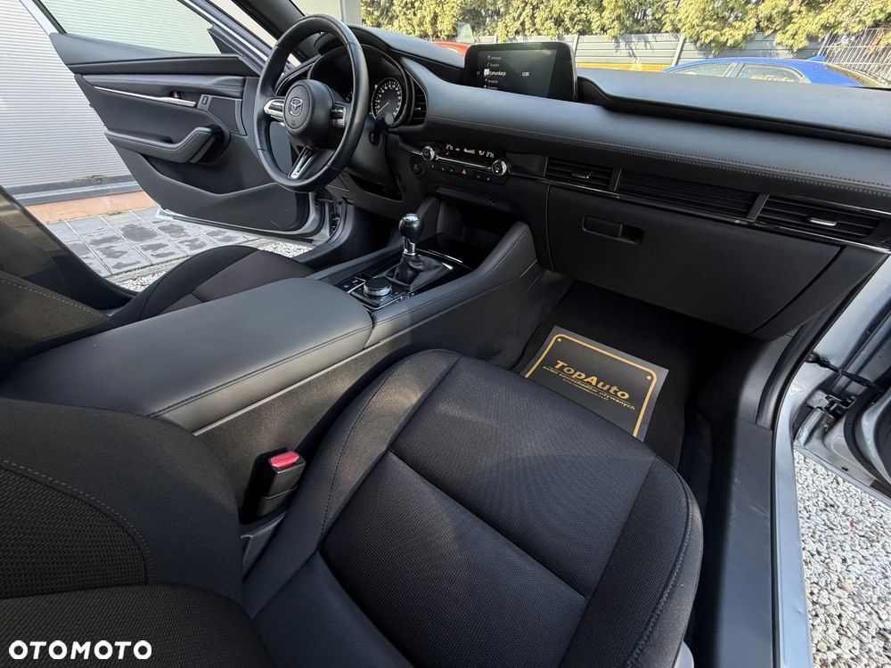 Mazda 3 SKYACTIV-G 2.0 M-Hybrid SELECTION - 16