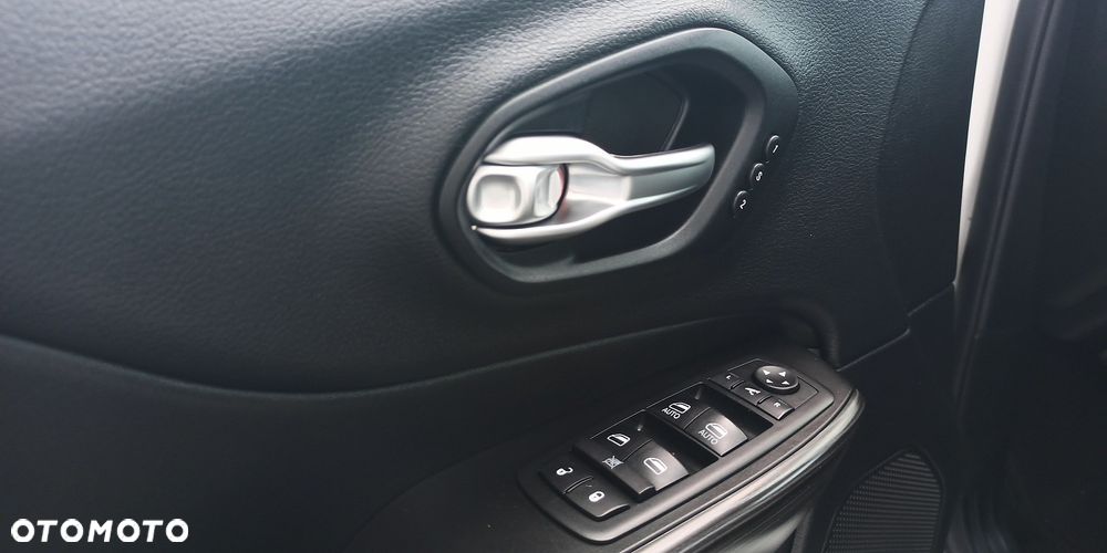 Jeep Cherokee 2.0 Multijet Active Drive II Automatik Limited - 26