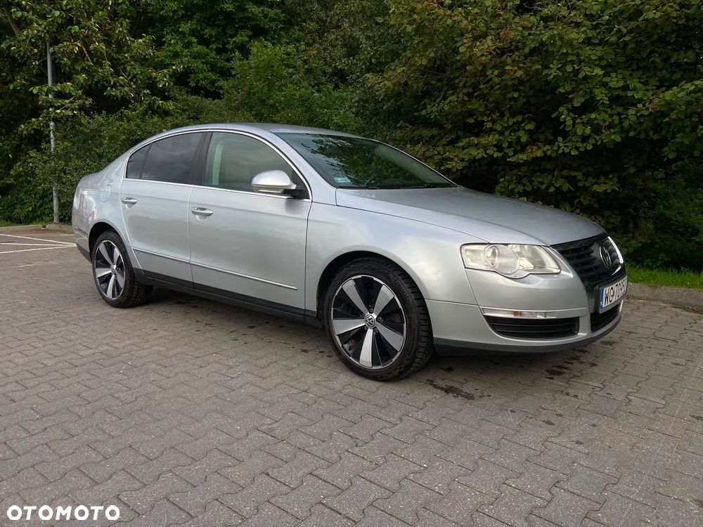 Volkswagen Passat 2.0 TDI Highline - 6