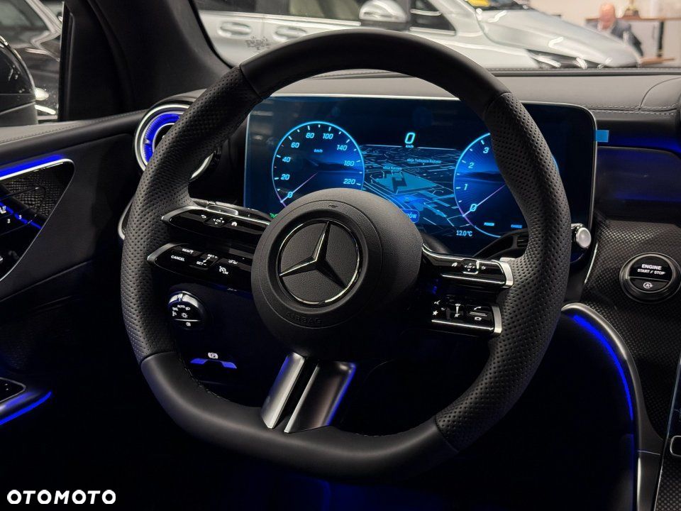 Mercedes-Benz GLC - 8