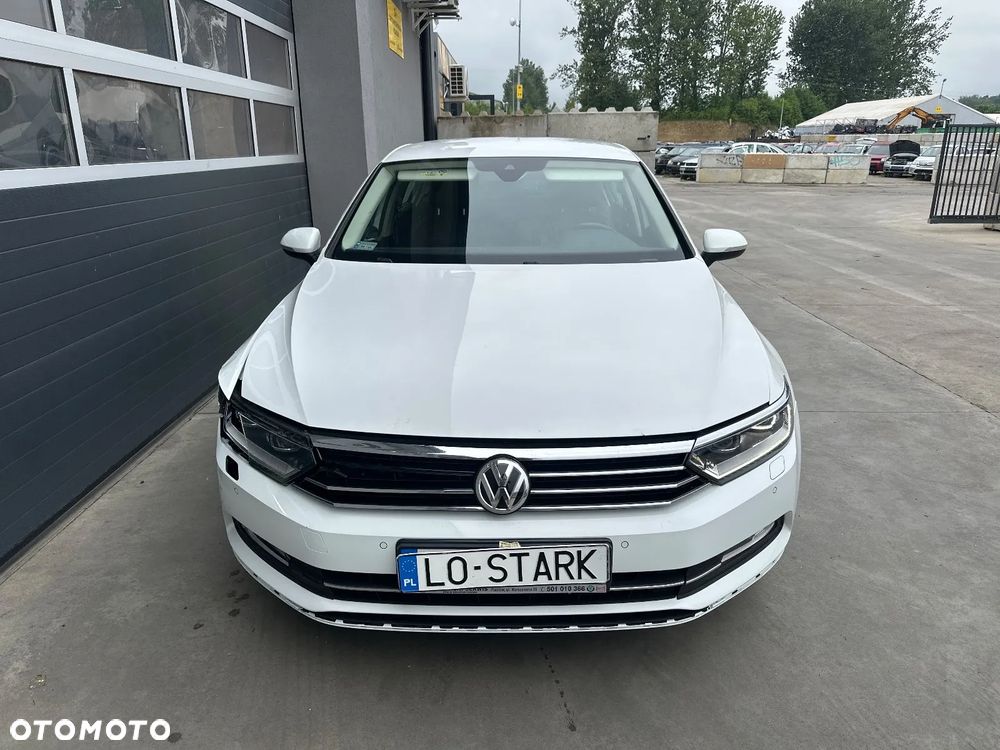 Volkswagen Passat 1.8 TSI BMT Highline - 7