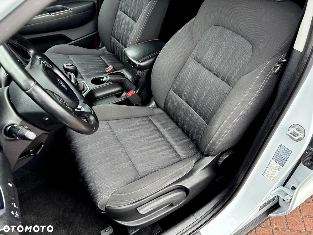 Kia Sportage 1.6 GDI L Business Line Plus 2WD - 13
