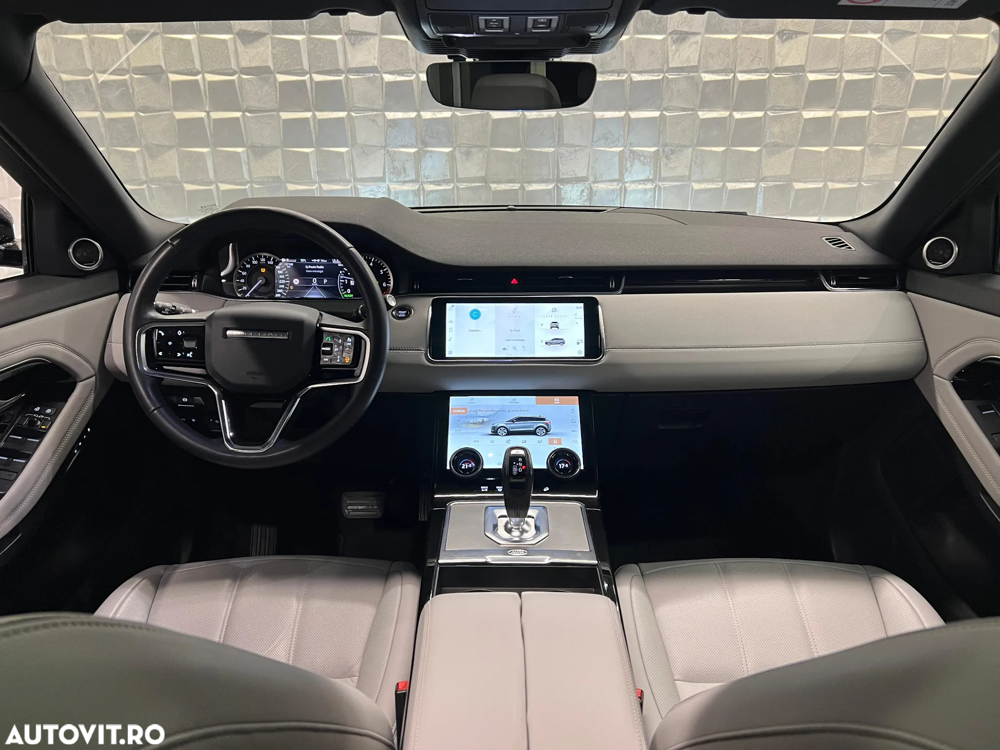 Land Rover Range Rover Evoque 1.5 P300 PHEV SE - 13