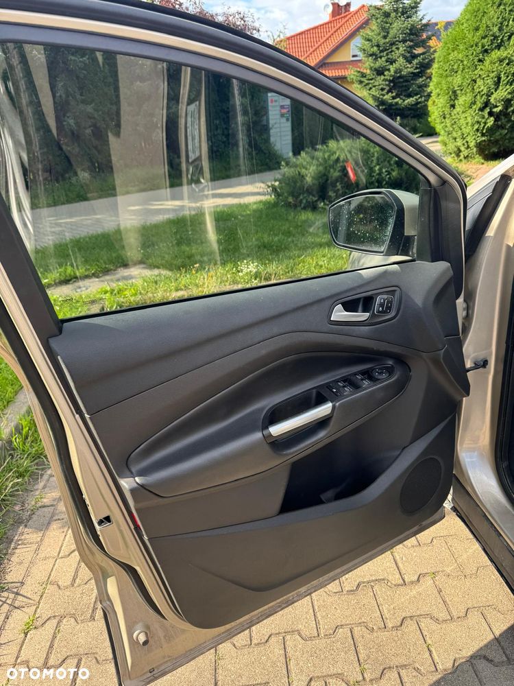 Ford Escape - 23