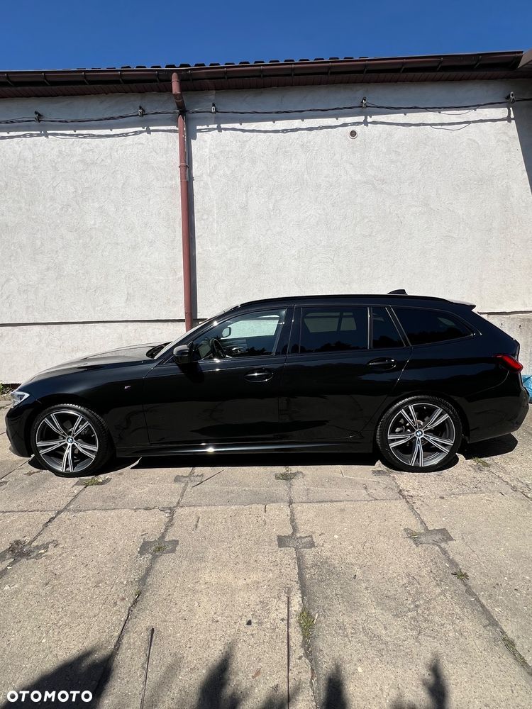BMW Seria 3 320d Touring M Sport - 14