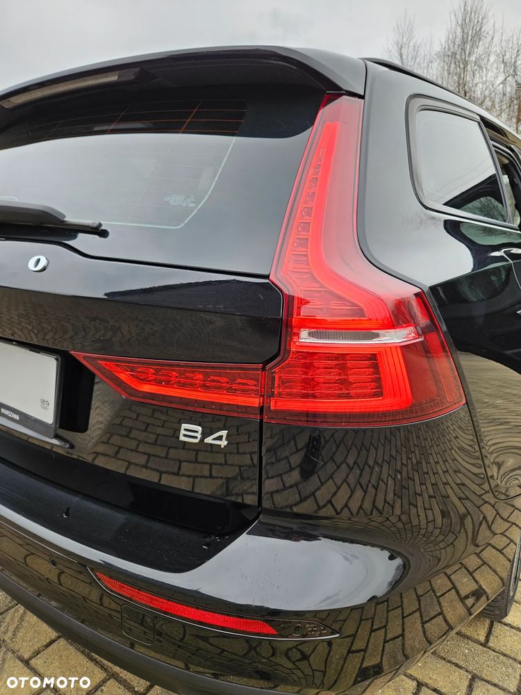 Volvo V60 D4 Momentum Pro - 36