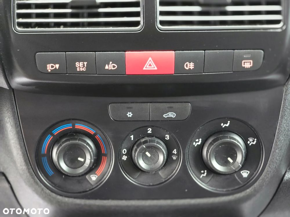 Fiat Doblo 1.6 16V Multijet Active - 30