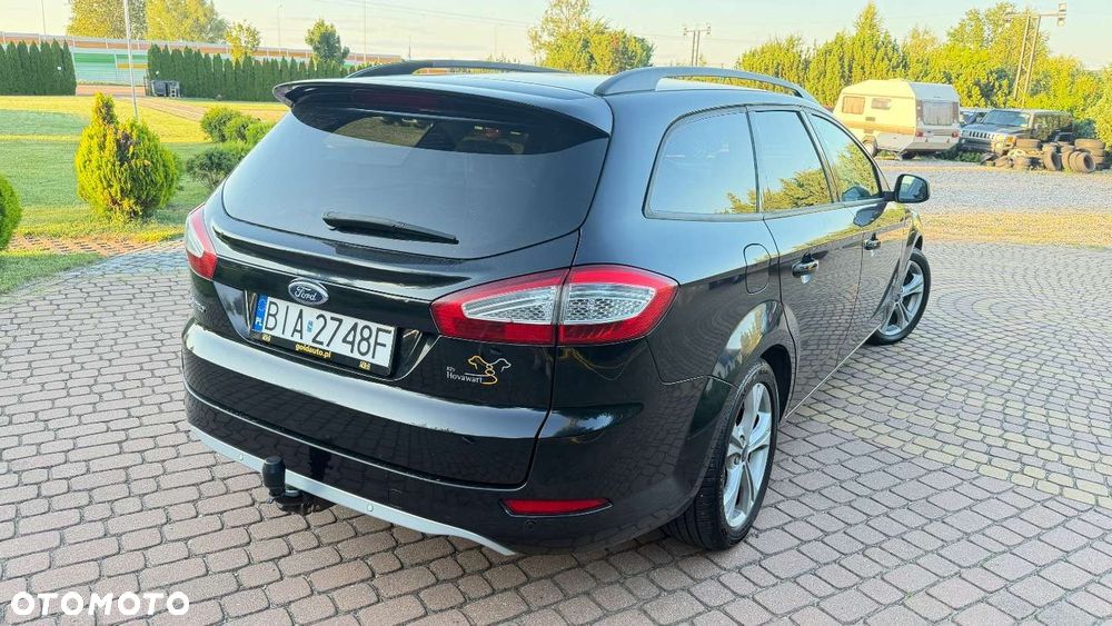 Ford Mondeo - 26