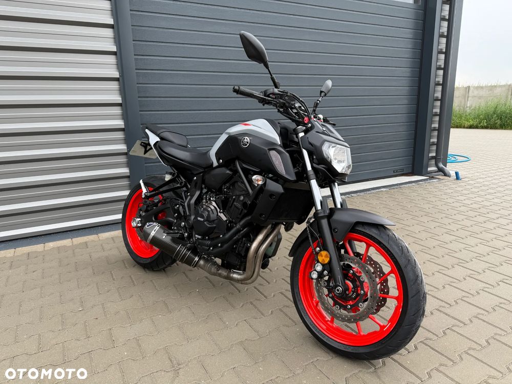 Yamaha MT - 1