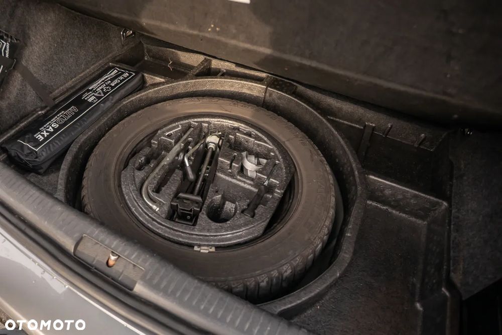 Volkswagen Golf 1.9 TDI Goal - 23