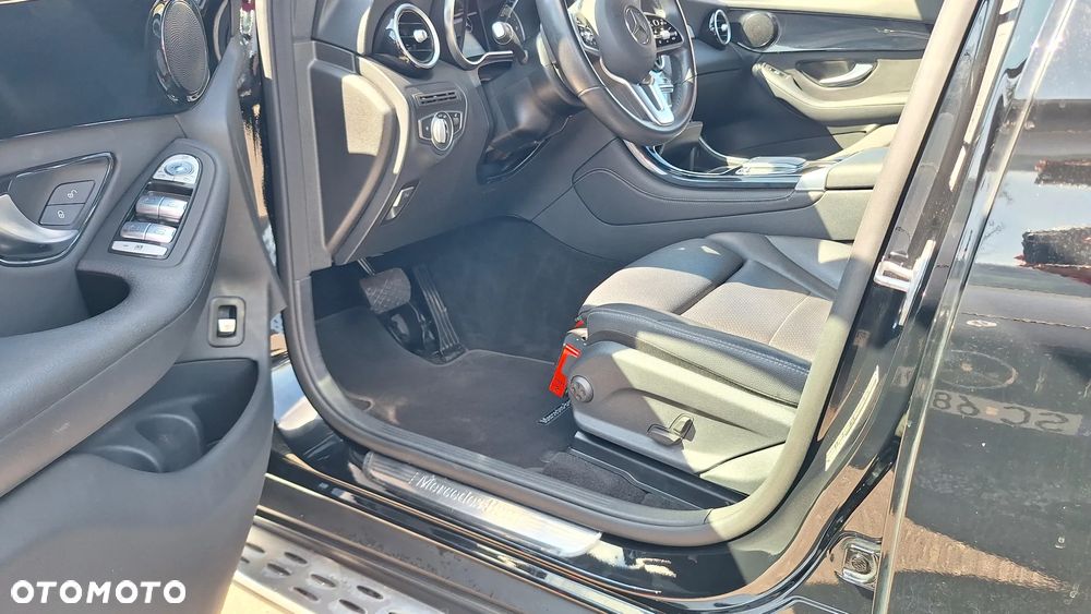 Mercedes-Benz GLC 220 d 4-Matic - 10