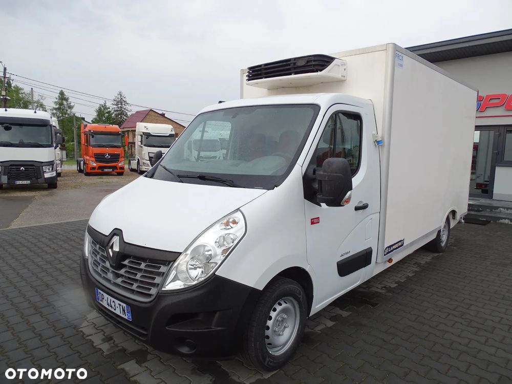 Renault Master - 1
