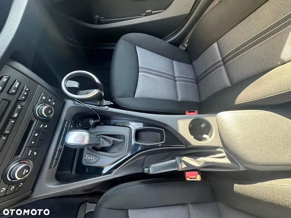BMW X1 - 13