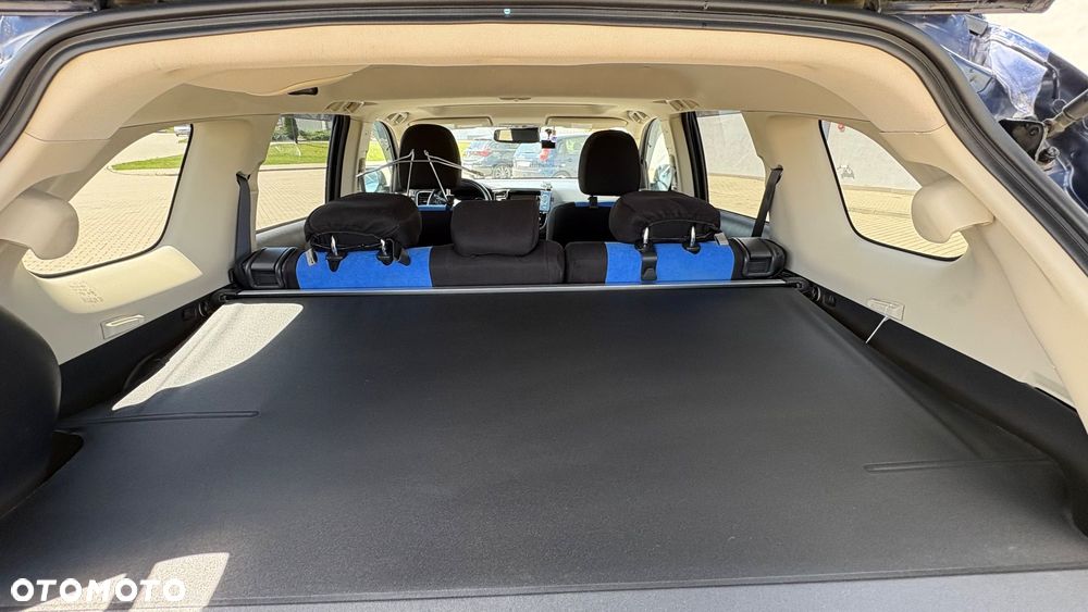 Mitsubishi Outlander - 15