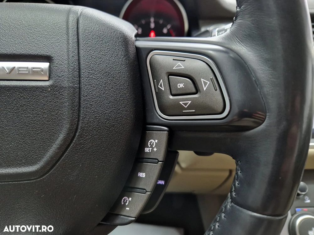 Land Rover Range Rover Evoque - 12