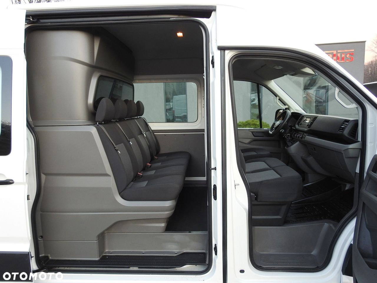 Volkswagen CRAFTER 4X4 4MOTION  FURGON BRYGADÓWKA  7 MIEJSC KLIMATYZACJA  140KM - 39