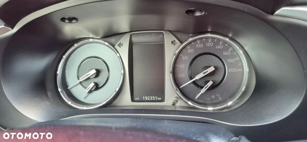 Toyota Hilux 2.4 D-4D Double Cab DL 4x4 - 25
