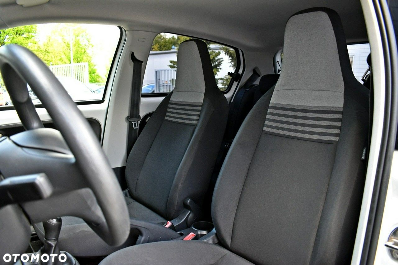 Volkswagen up! 1.0 move - 11