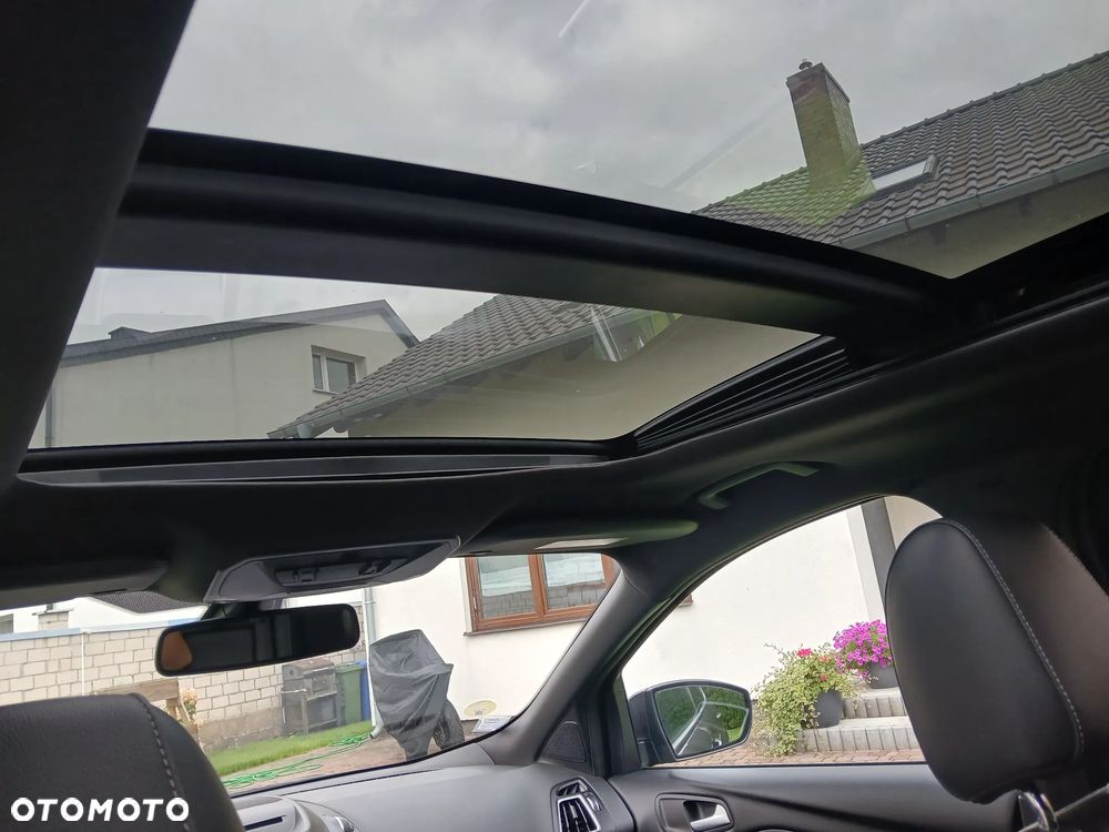 Ford Kuga 2.0 TDCi 2x4 ST-Line - 8