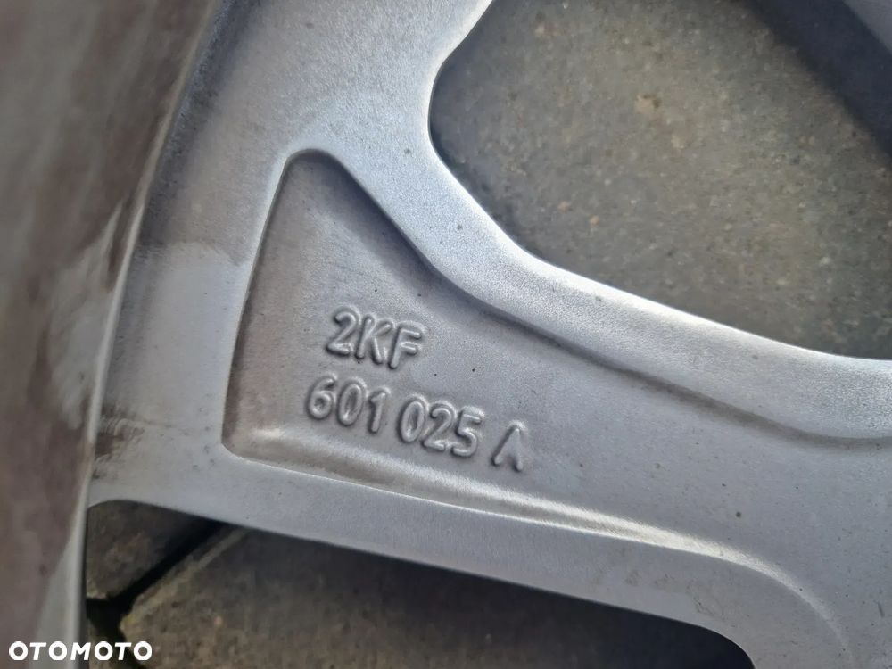 FELGA FORD TRANSIT CONNECT 6,5Jx17H2-N, ET49, 5x112 - 10