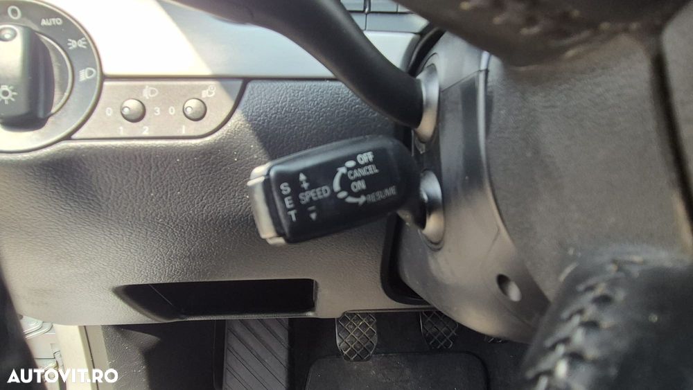 Audi A4 Avant 2.0 TDI DPF - 13