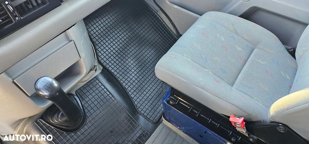 Volkswagen LT 35 2.5 TDi - 10