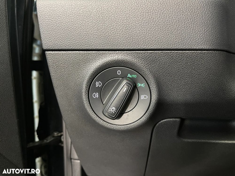 Skoda Karoq 2.0 TDI DSG Ambition - 21