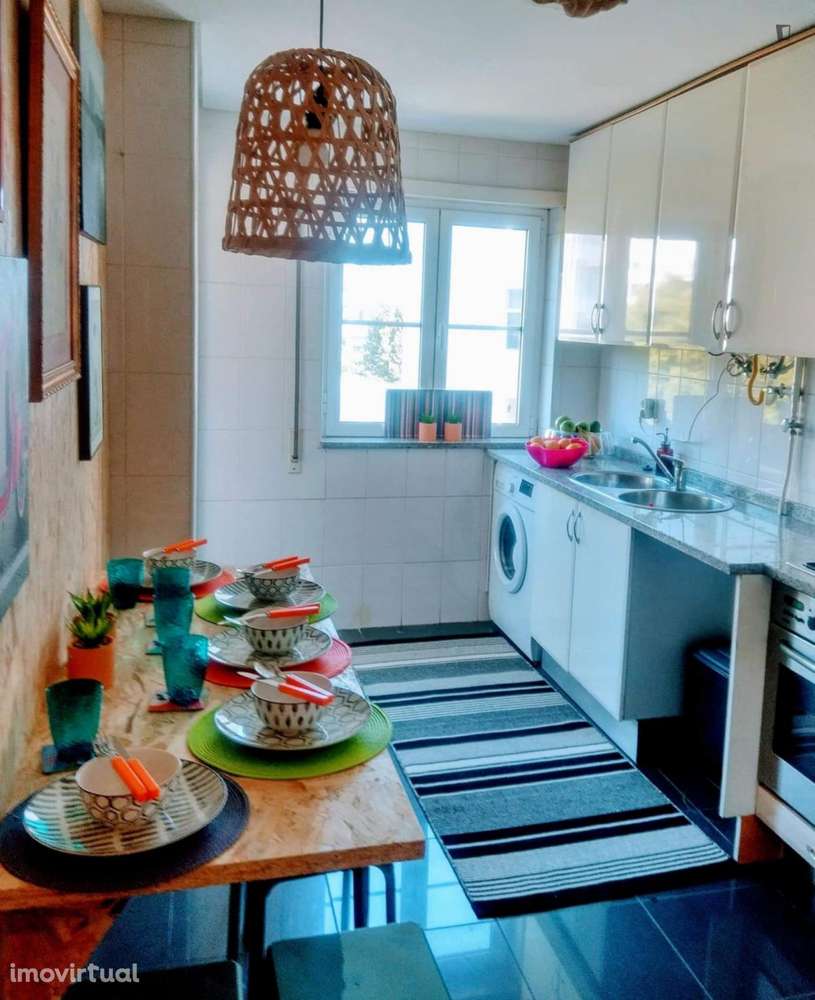 Quarto - localizado em Sé de Braga e São Lázaro Braga - Grande imagem: 3/10