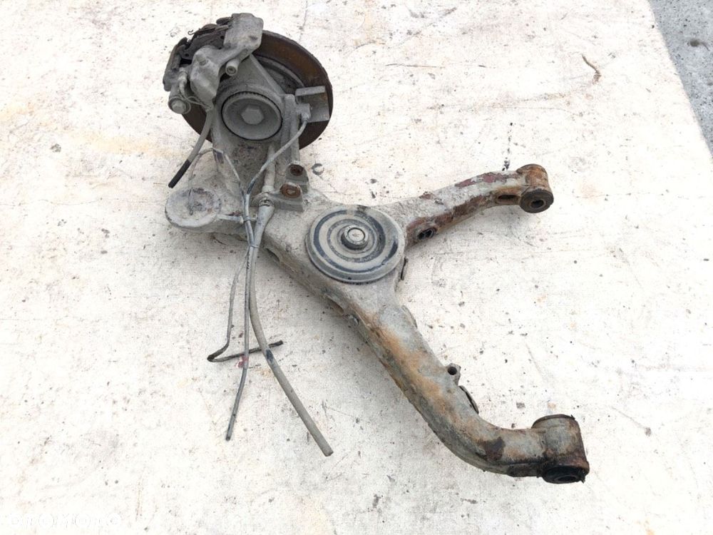 WAHACZ LEWY TYŁ  MERCEDES-BENZ VITO Autobus (W638) 1996 - 2003 112 CDI 2.2 (638.194) 90 kW [122 KM] - 3