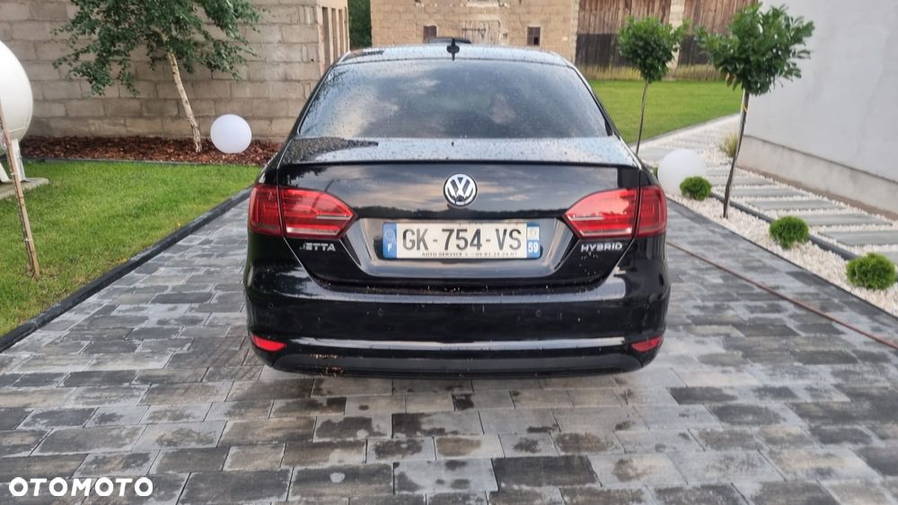 Volkswagen Jetta - 6