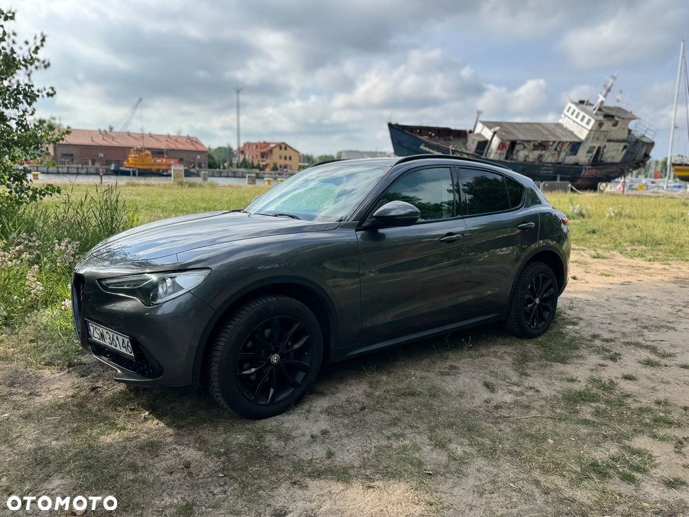 Alfa Romeo Stelvio 2.0 Turbo 16V AT8-Q4 Super - 2