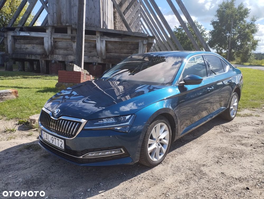 Skoda Superb 2.0 TDI SCR 4x4 Ambition DSG - 1