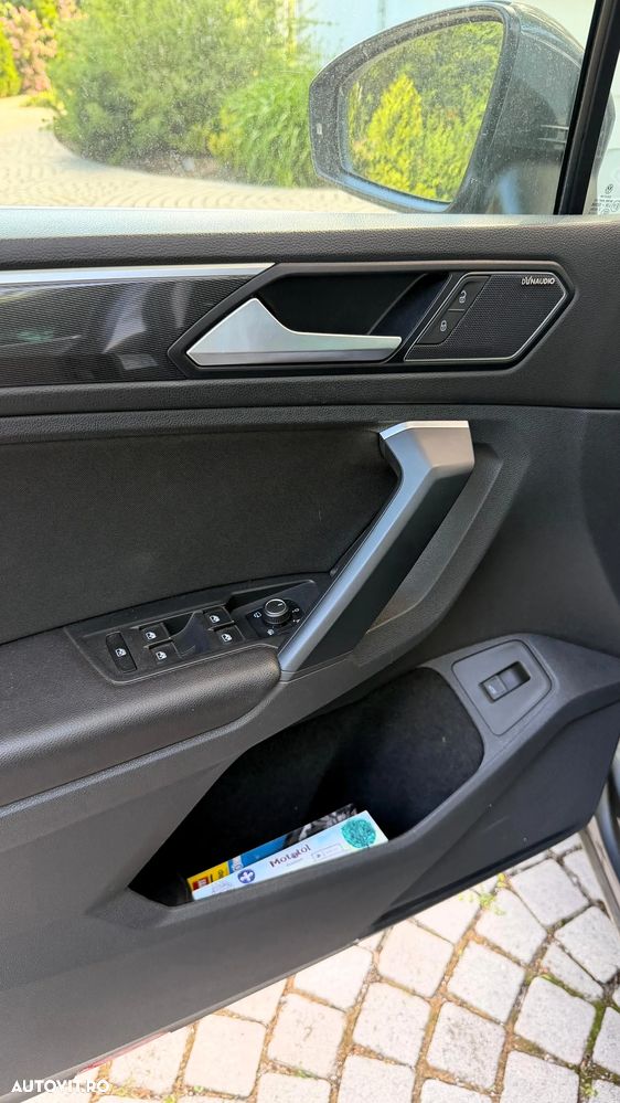 VOLKSWAGEN Tiguan 2019 — imagine 10