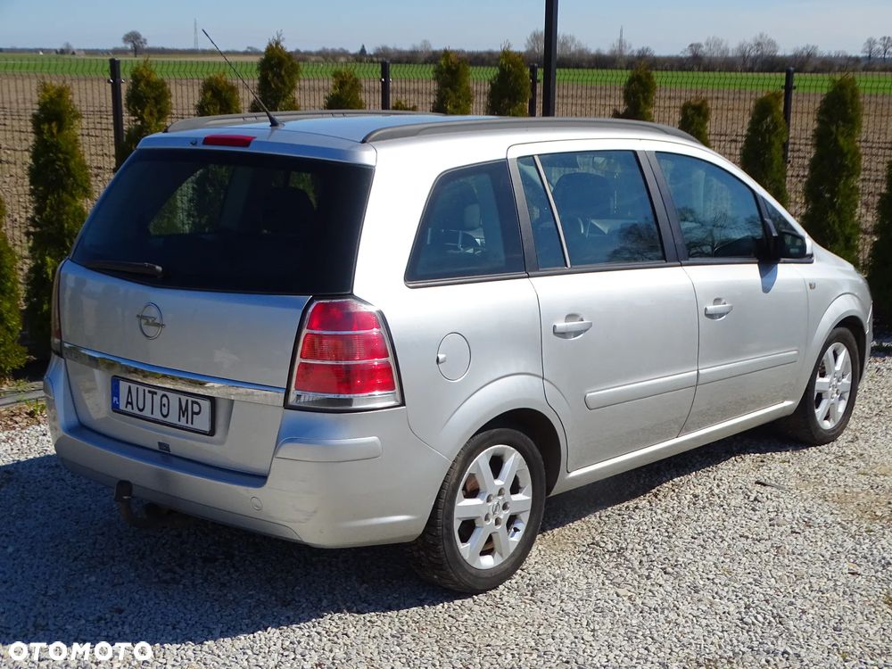 Opel Zafira 2.2 Enjoy - 6