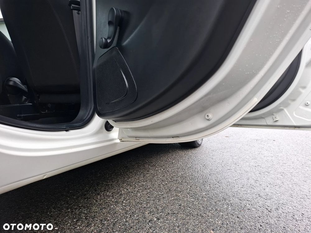 Lancia Ypsilon Y 1.2 8v Platinum - 15
