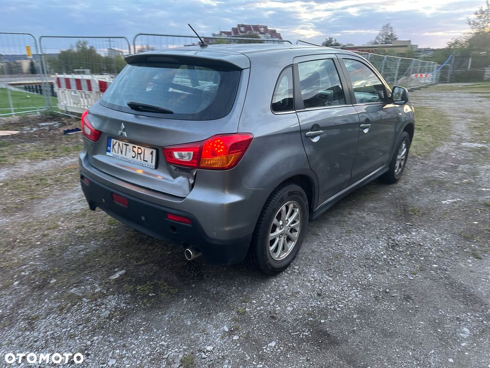Mitsubishi ASX 1.8 DID Instyle 4WD AS&G - 9