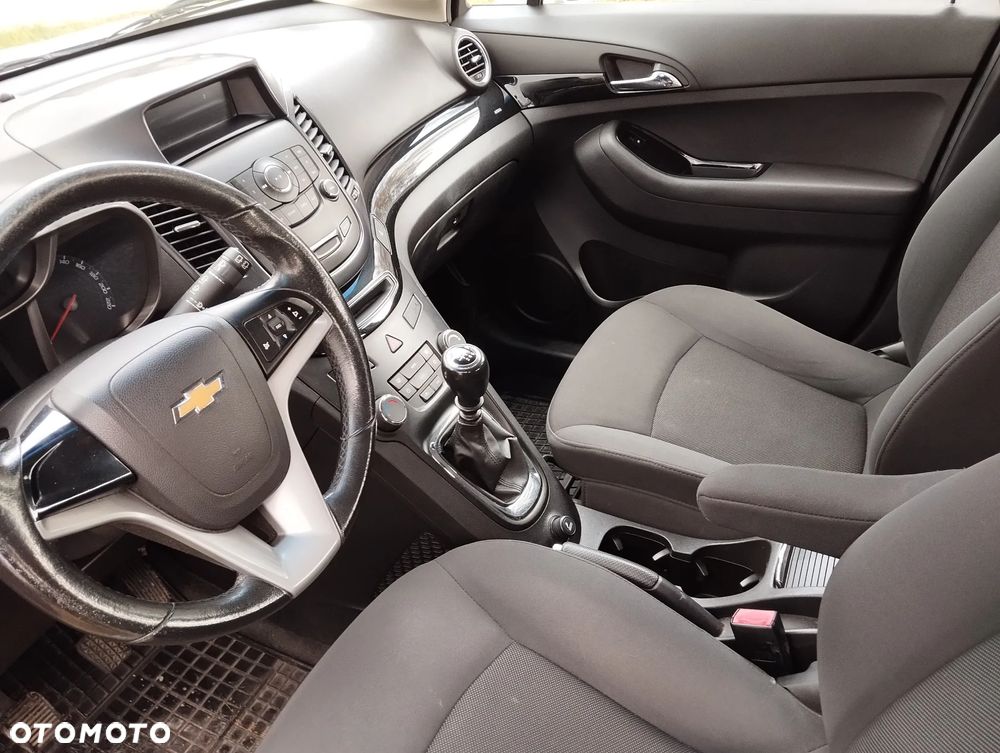 Chevrolet Orlando 2.0 D LS+ - 27