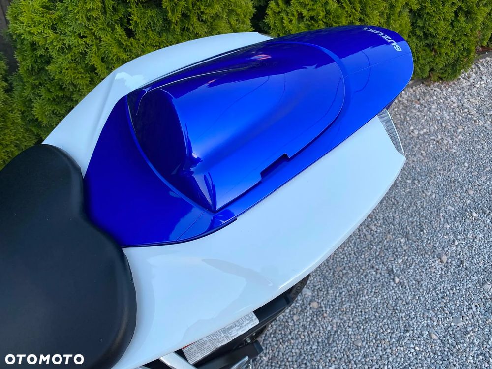Suzuki GSX-R - 17