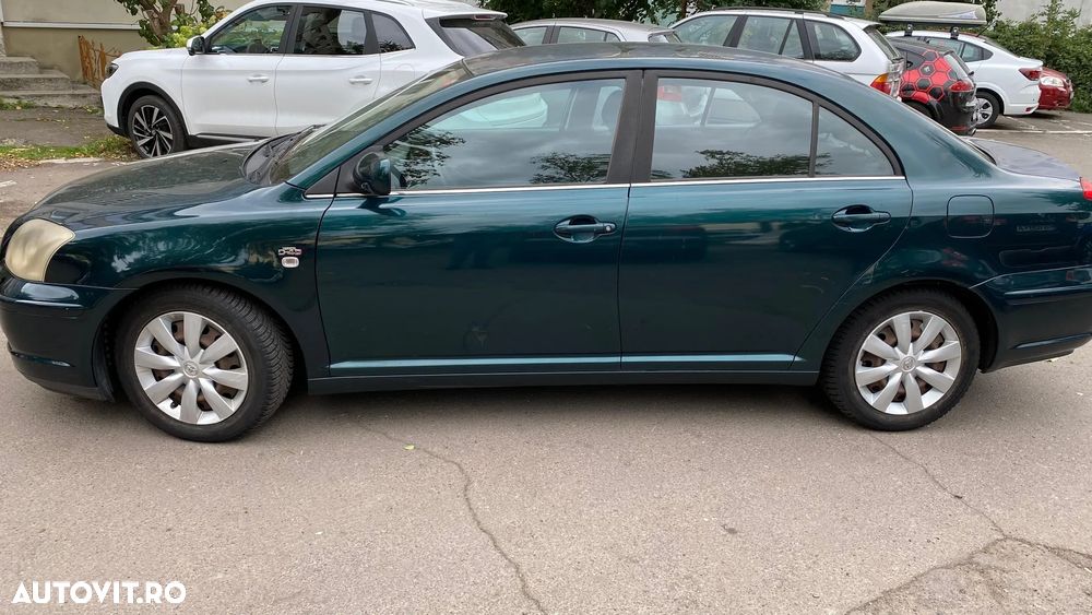 Toyota Avensis 2.0 D4D Sdn. Executive - 4
