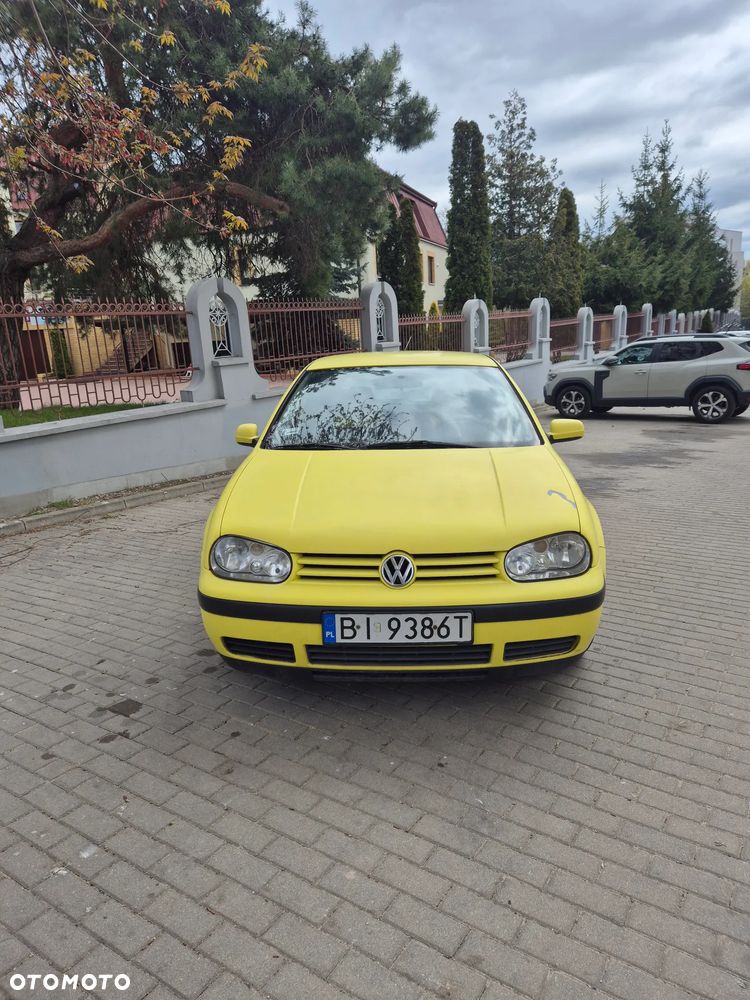 Volkswagen Golf 1.9 TDI Basis - 2