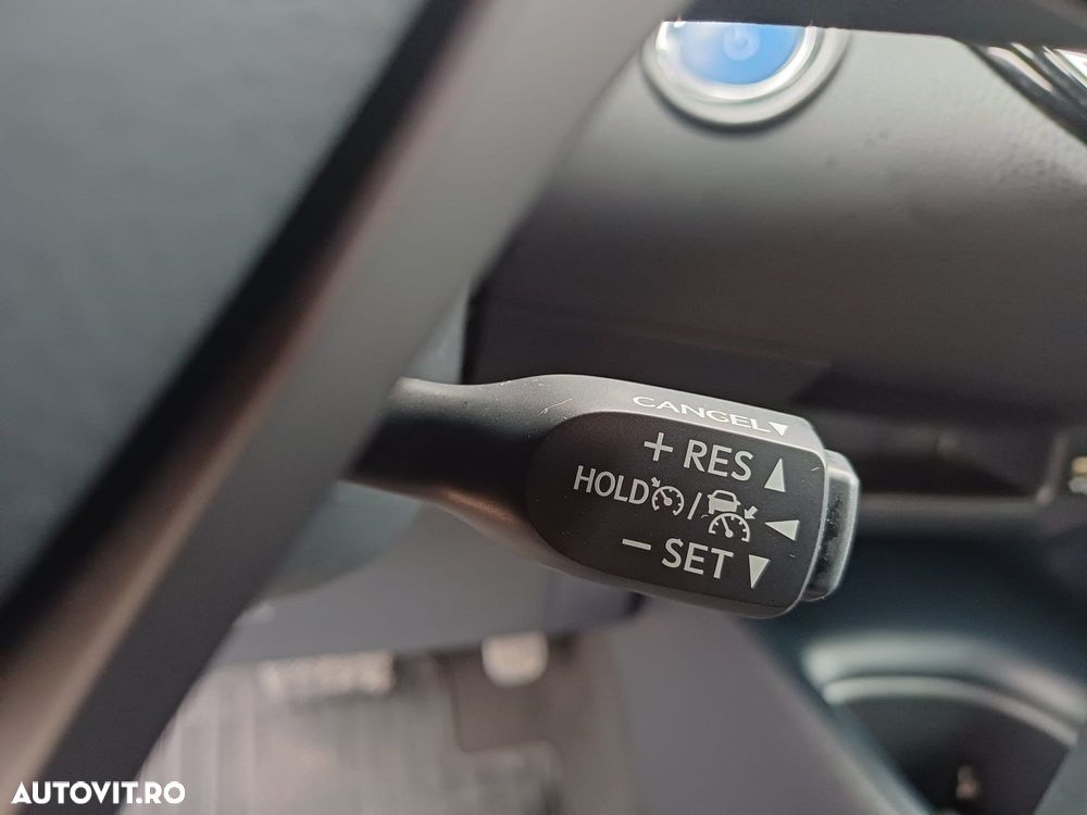 Toyota C-HR 1.8 HSD 122 CP 4x2 CVT Core - 16