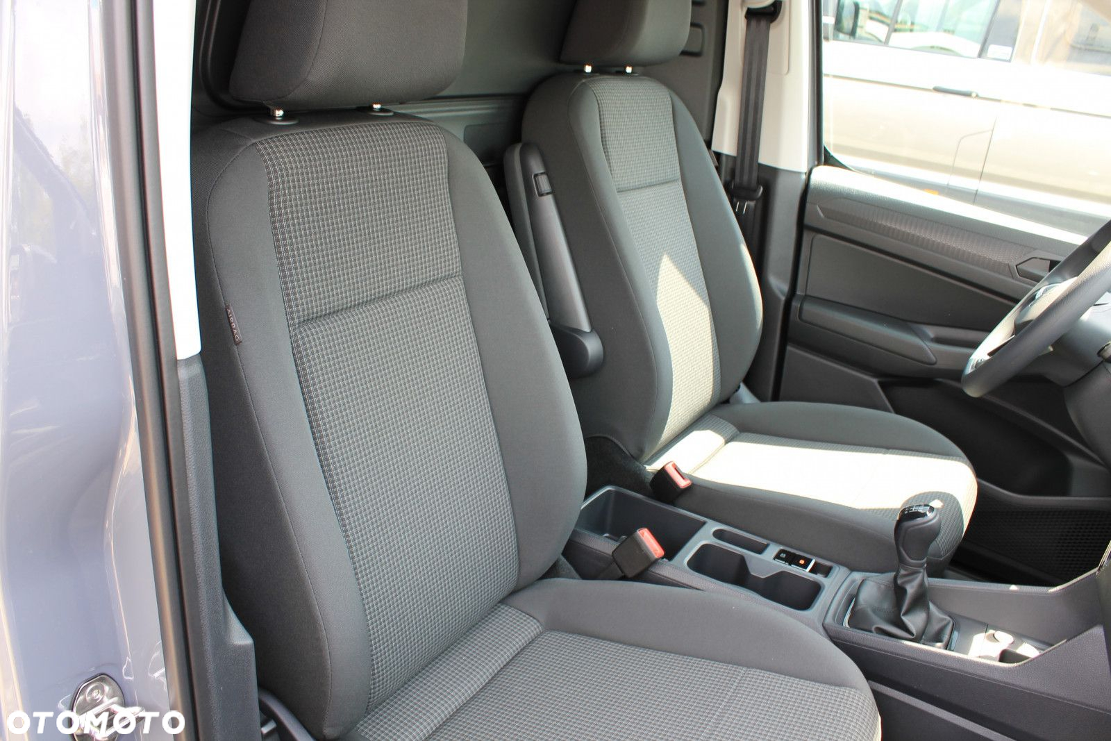 Volkswagen Caddy Cargo 2.0 TDI Manual - 18
