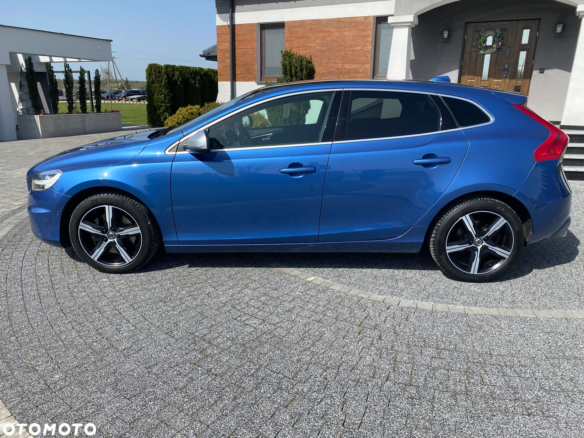Volvo V40 D3 R Design - 7