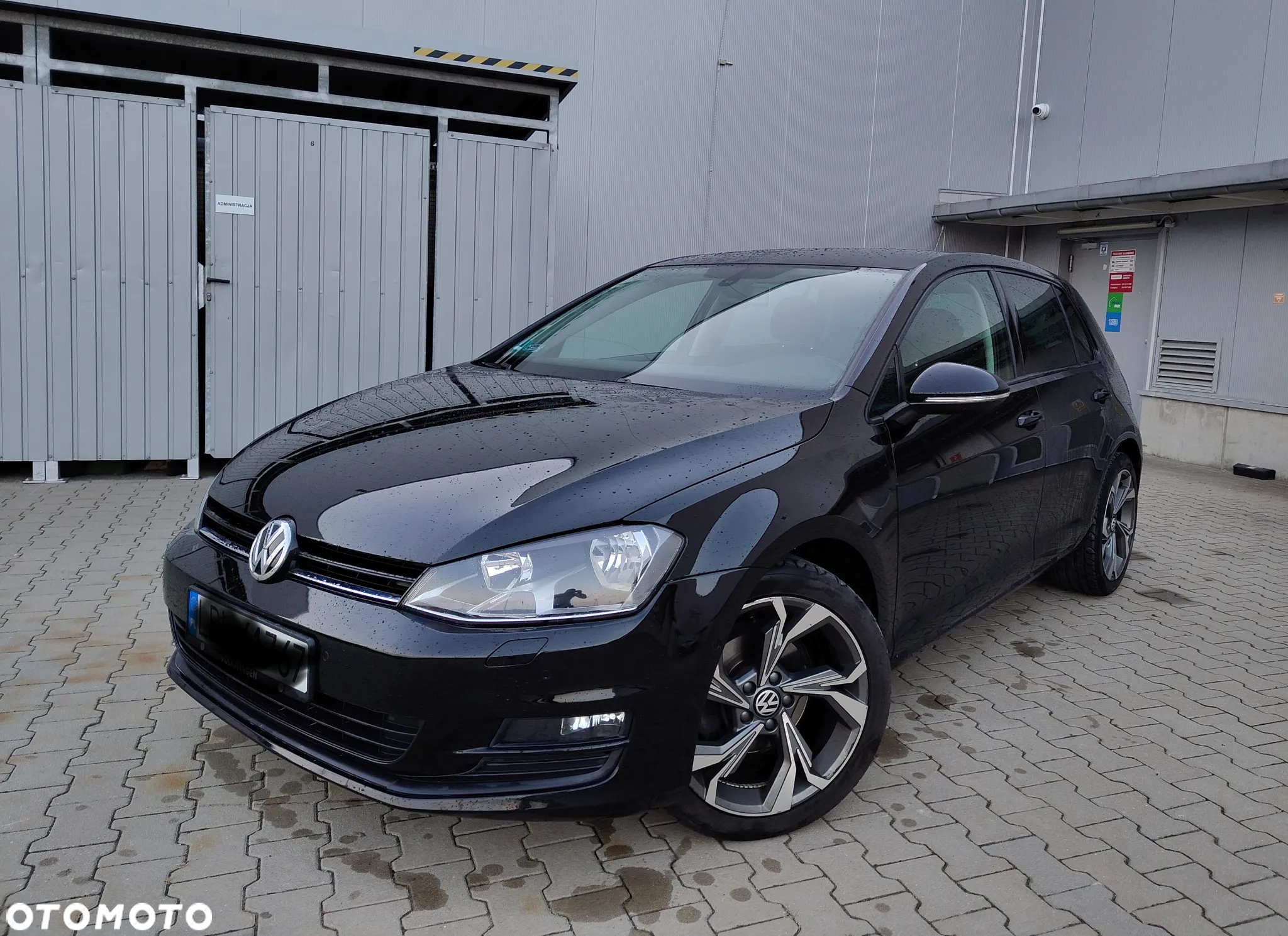 Volkswagen Golf VII 1.6 TDI BMT Comfortline - 10